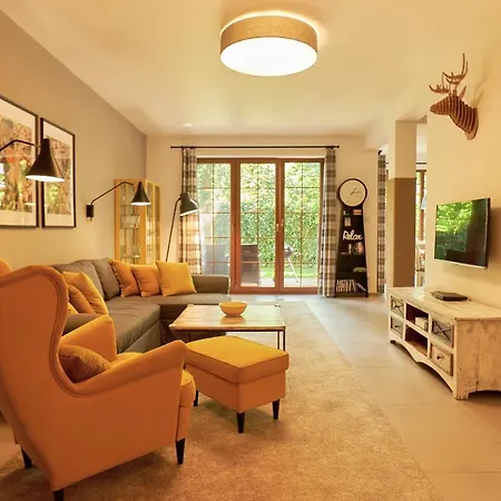 Seayou Yellow House *