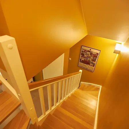Seayou Yellow House *