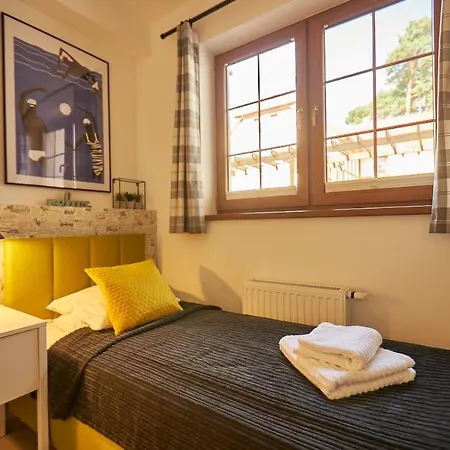 Seayou Yellow House *