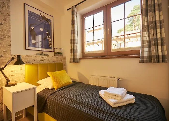 Seayou Yellow House *