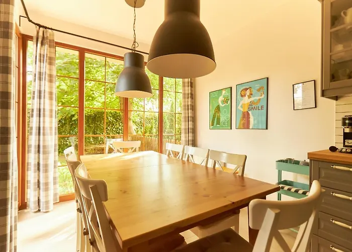 Prázdninový dům Seayou Yellow House *