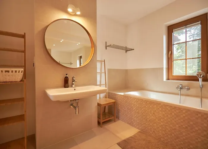 Seayou Yellow House *